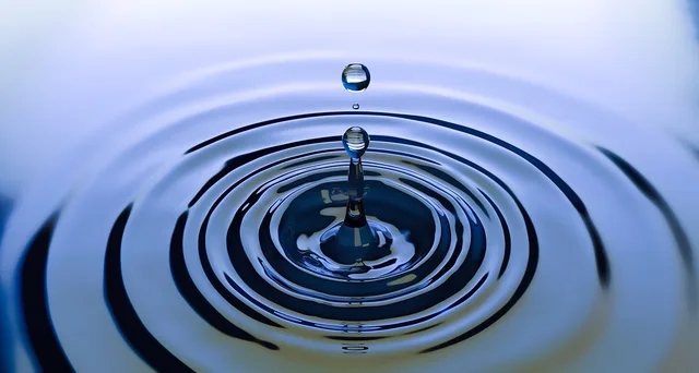 water, drop, liquid, splash, wet, clean, clear, ripple, splash water, water drop, macro, blue, wave, purity, perfection, shiny, surface, transparent, circle, splashing, smooth, peaceful, motion, flow, nature, gravity, physics, up, cool, blue nature, blue water, blue peace, blue wave, blue natural, blue circle, blue waves, blue clean, water, water, water, water, water, water drop, physics. Finanspolicy för likviditet: vilka gränser bör fastställas?